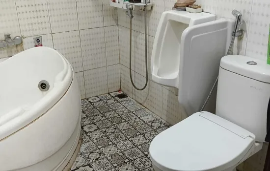 Dijual Rumah Rapi dan Strategis di Kelapa Dua
