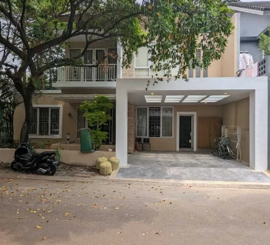 Rumah Green Permata siap huni Semi Furnished Hoek