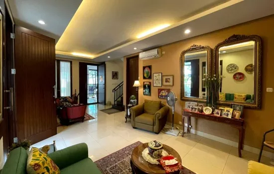 Bumi Karang Indah Lebak Bulus luas 424 m²