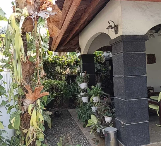 Dijual Rumah Rapi dan Strategis di Kelapa Dua