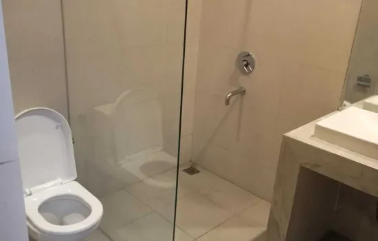 Rumah bagus , rapi siap huni , di Cluster 4 KT , 3 KM