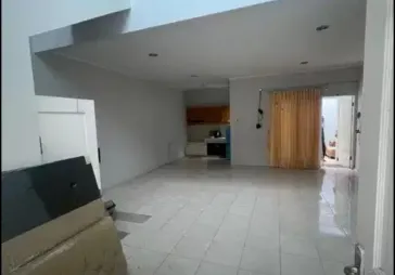 Permata Regency Srengseng 120/160 120jt