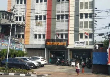 Ruko 3 lantai bagus dan sangat strategis