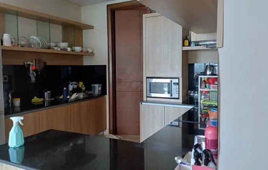 Unit 3+1 KT Apt. Windsor Twr 1, FF, city view, lantai 27