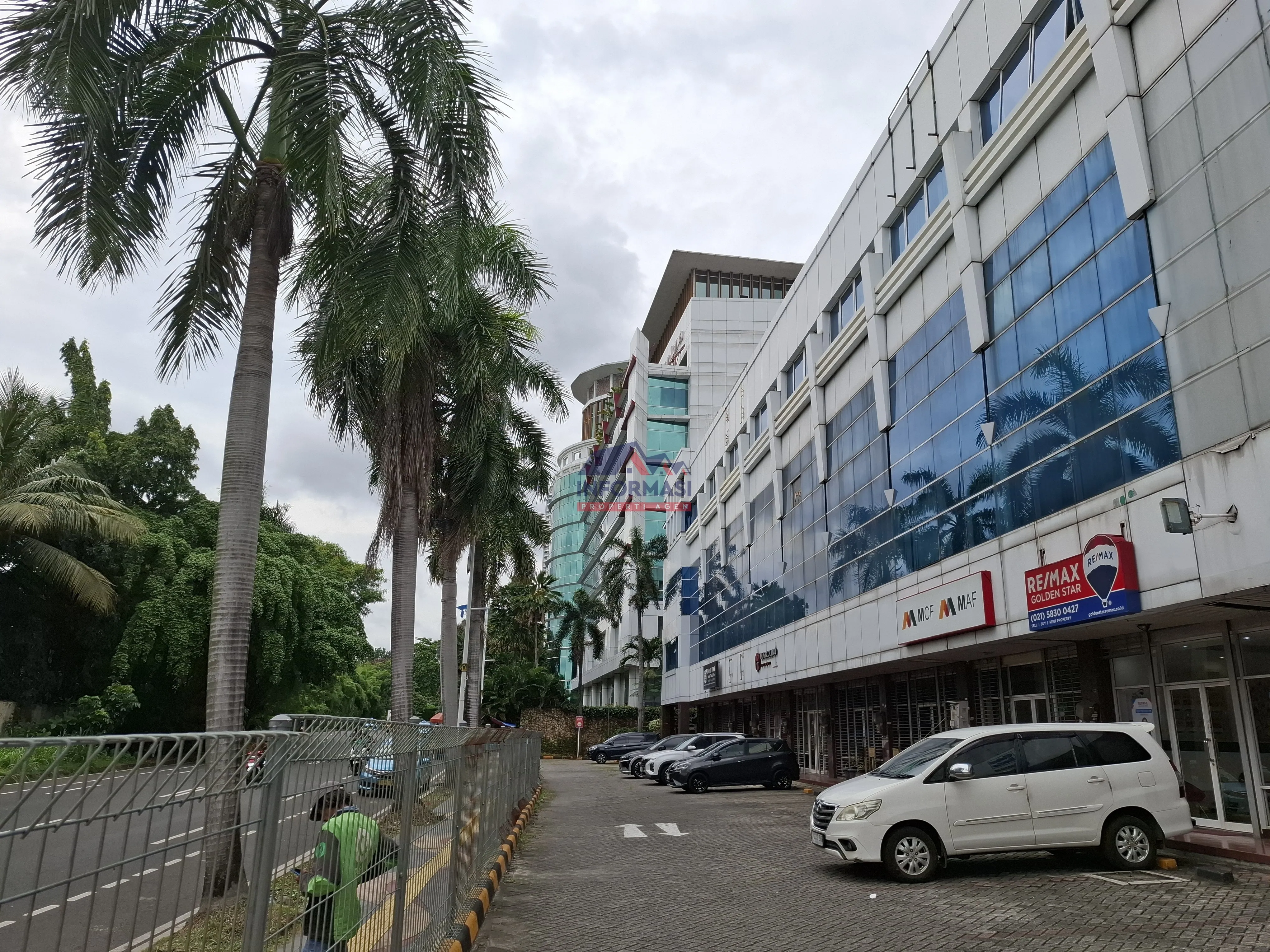 Tampak Depan