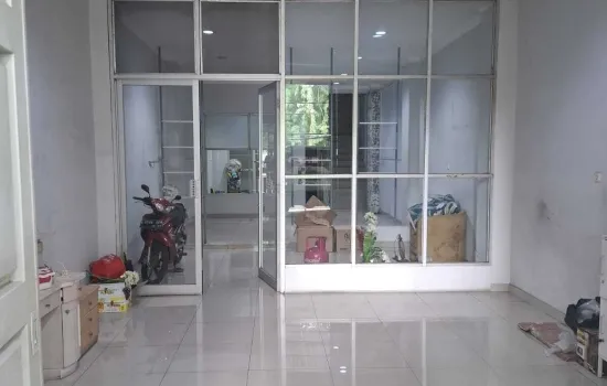 Dijual Ruko Strategis  pinggir tol  Muara Karang Jak-Ut