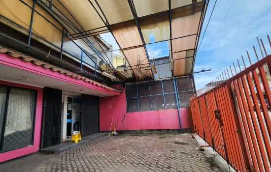 Ruko  strategis jl. Meruya Ilir Raya  luas  tanah 298 m2.