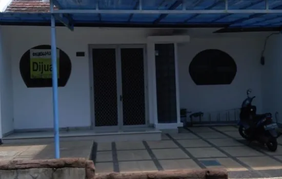 Dijual Rumah Siap Huni Strategis Karawaci Tangerang