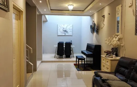 Rumah Puri Mansion 2 lantai Siap huni