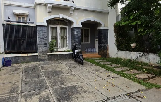 Rumah Permata Mediterania 2 lantai dalam cluster
