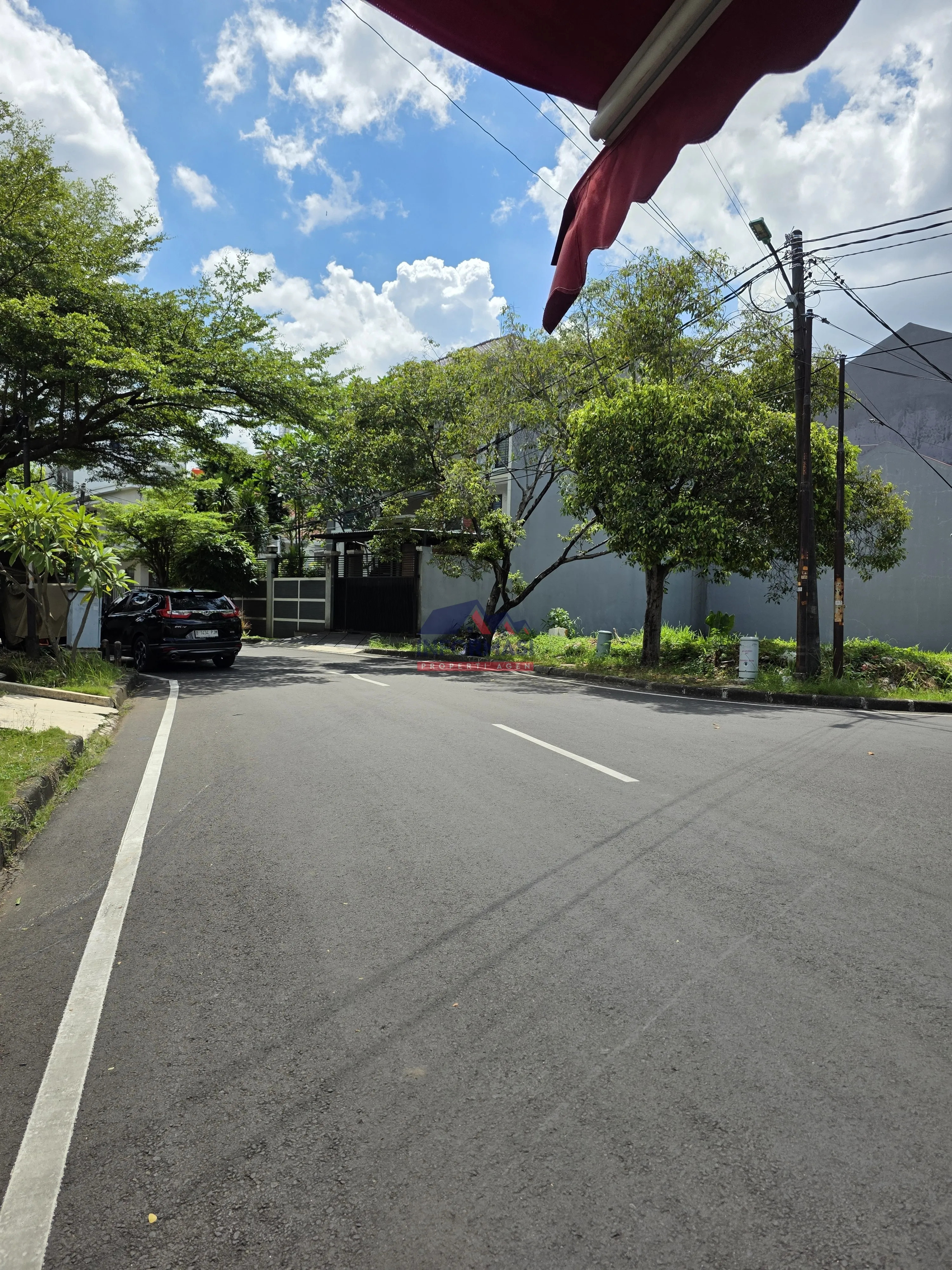 Taman Semanan Indah jalan Asri III huk jalan lebar