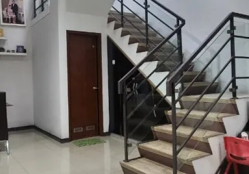 Dijual Rumah Sunrise Garden Jakarta Barat