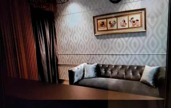 Disewakan ruko 3 lt di taman ratu