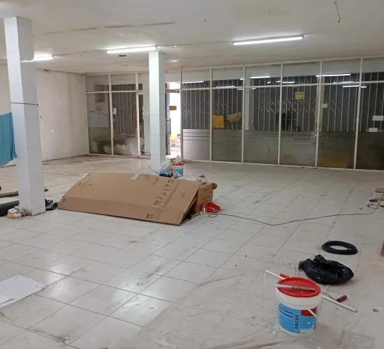 buat usaha ex disewakan minimarket 20 th lt 258m2