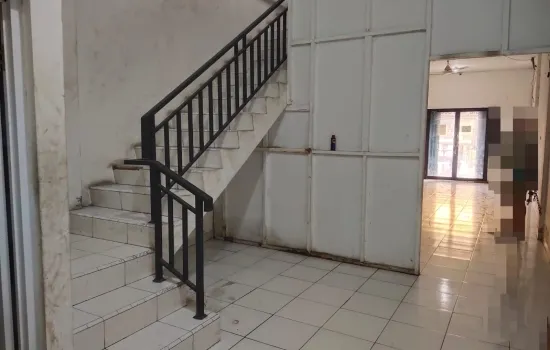 Sewa atau Jual Cepat Ruko Siap Pakai dekat Jl. Tj. Duren