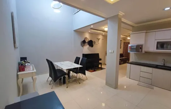 Rumah Puri Mansion 2 lantai Siap huni