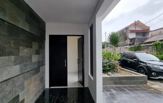 PROJECT : Edenvale Town house brandnew