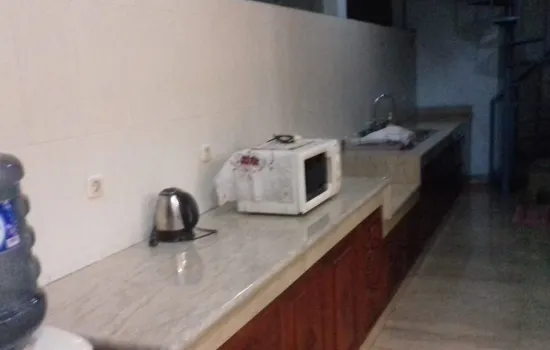 Dijual Rumah Siap Huni Strategis Karawaci Tangerang