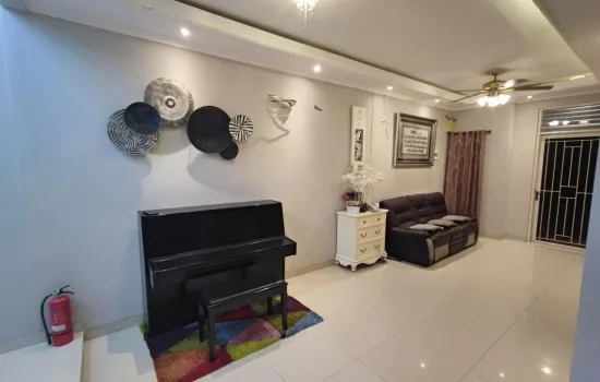 Rumah Puri Mansion 2 lantai Siap huni