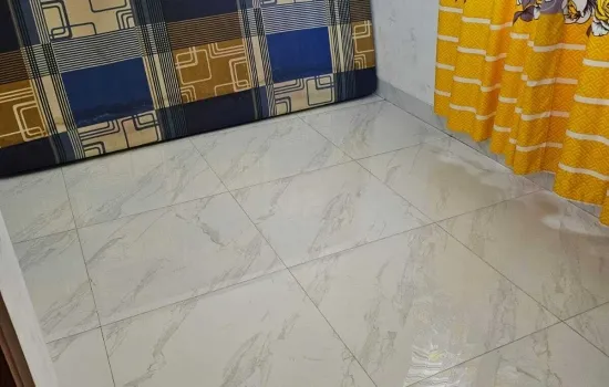 Disewakan Rumah Hoek Taman Kota