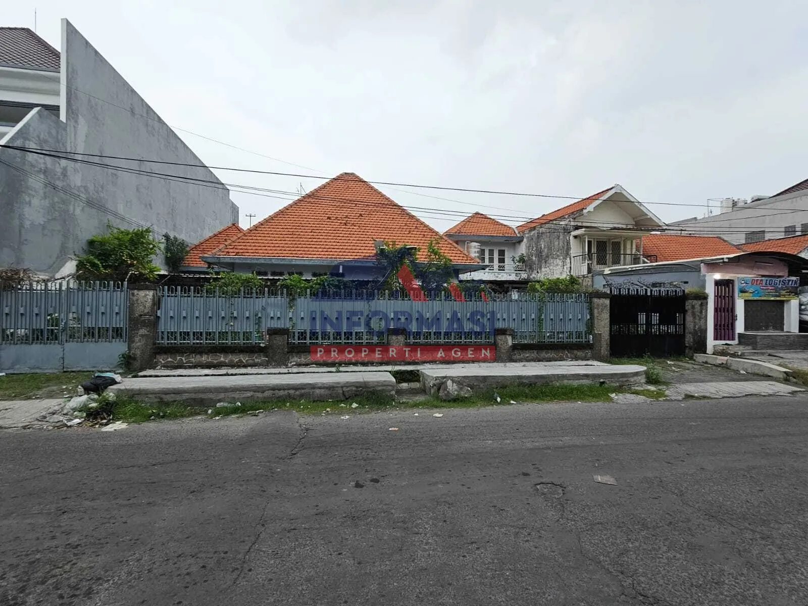 Dijual Rumah Teman Strategis  Surabaya