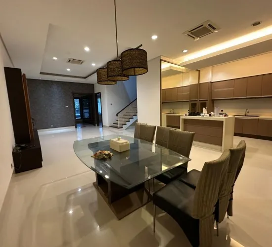 Rumah di jakut