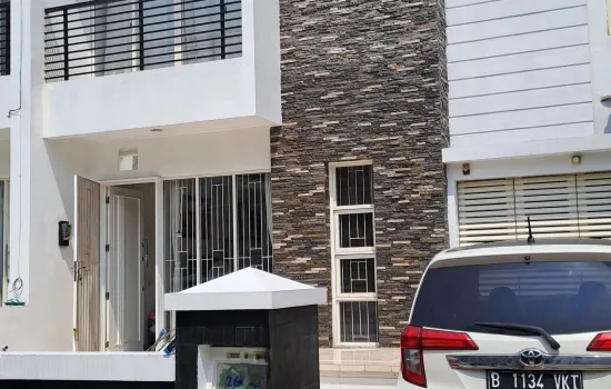 Jarang ada.lokasi sangat strategis.