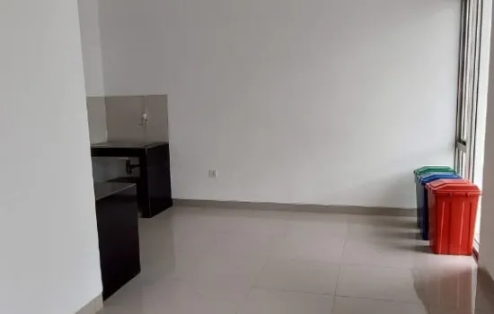 Rumah Baru PIK2, lokasi bagus dekat pintu toll