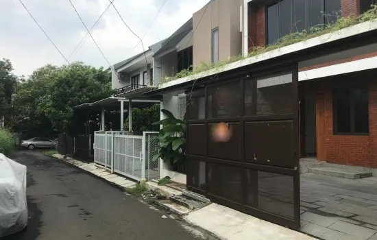 Dijual Rumah New Retro Dekat  Sekolah Ursula BSD