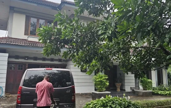 Tampak Depan