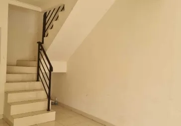 Dijual rumah di boulevard Taman permata buana