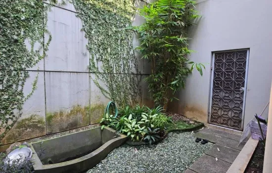 Rumah disewakan di jakarta barat
