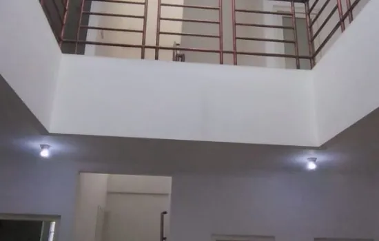 Rumah kantor area komersil LT 387 m2  jkt pusat
