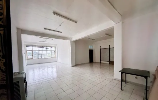 Disewakan 2 ruko gandeng di intercon,Kebon jeruk,jakbar