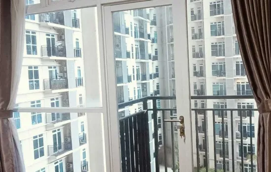 Dijual murah apt lantai rendah view bagus di Puri Orchard