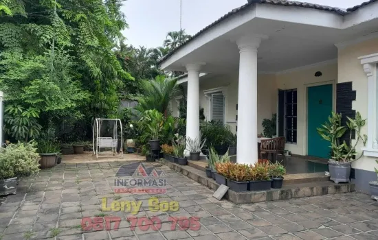 Rumah 1 lantai area Kebon Jeruk dekat pusat keramaian