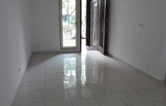 Disewakan rumah cantik dgn lingkungan nyaman