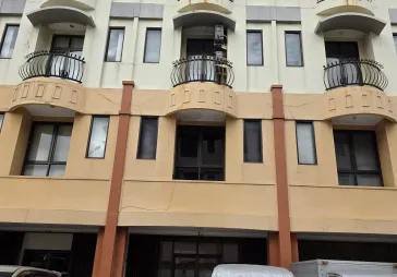 Citta Graha jalan Panjang 4 lantai lokasi top uk 5x23