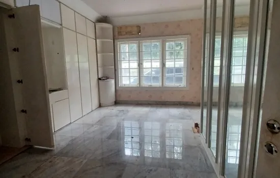 Dijual rumah lokasi sangat bagus di Gandaria