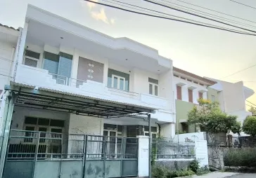 DIJUAL Rumah Kedoya 10 x 15 hadap Timur
