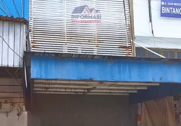 Ruko di lokasi yg strategis