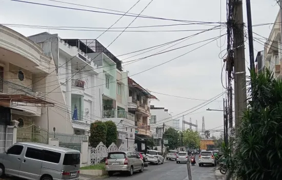 Rumah muara karang B5 barat pluit karang jelita