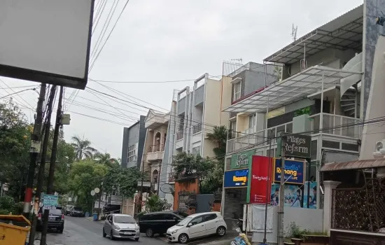 Rumah muara karang B5 barat pluit karang jelita