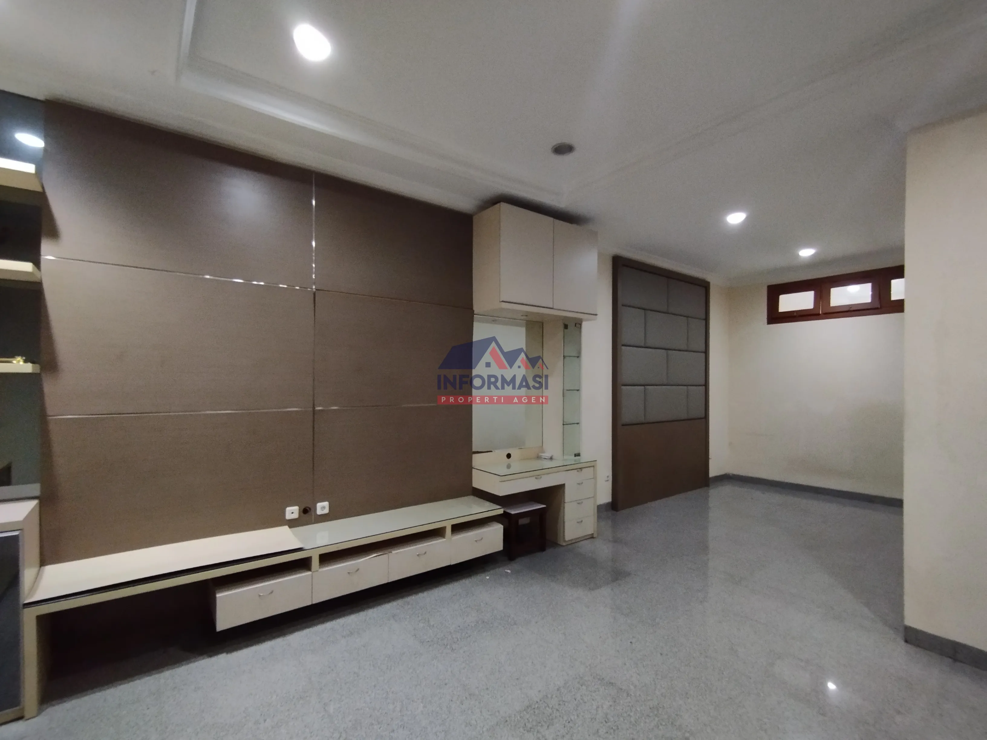 Lokasi bagus