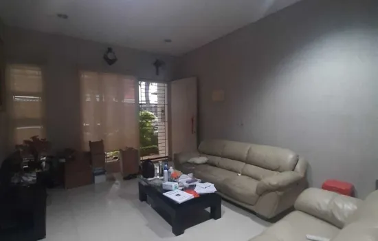 Rumah cantik siap huni di Green Lake City