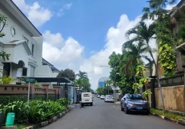Disewakan Rumah Permata Buana Jl. Pulau Sebaru