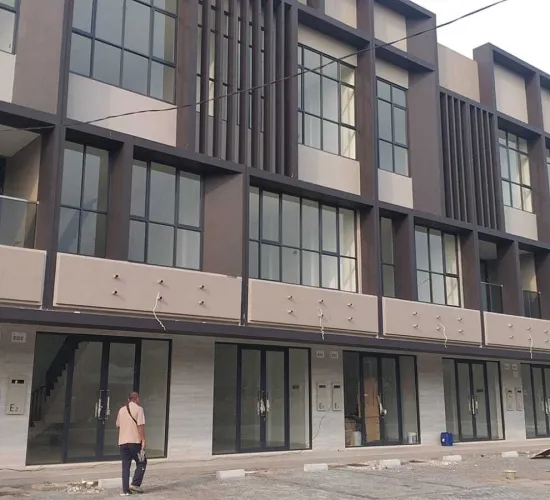 Disewakan Ruko Baru Enchante Siap Usaha BSD Tangerang