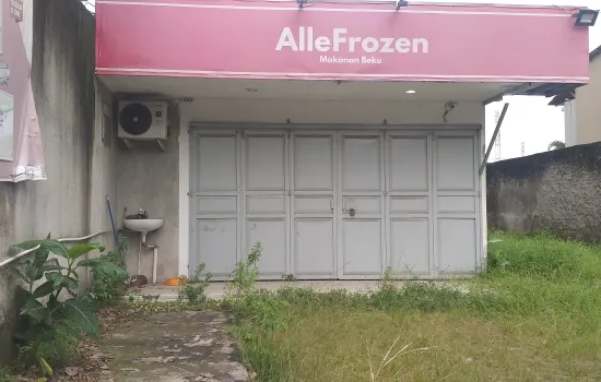 Dijual rumah strategis hitung tanah Binong Karawaci