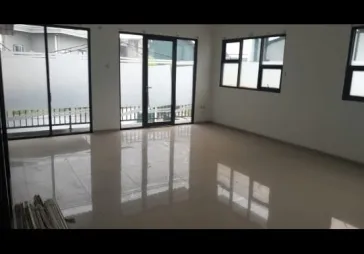 Disewakan Gudang Kavling DPR Blok B