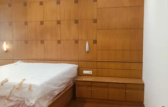 Rumah sewa 2 lantai di Puri Indah  Cluster exclusive